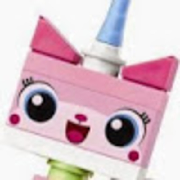 Meet your Posher, Cece - Picture 1 of 1